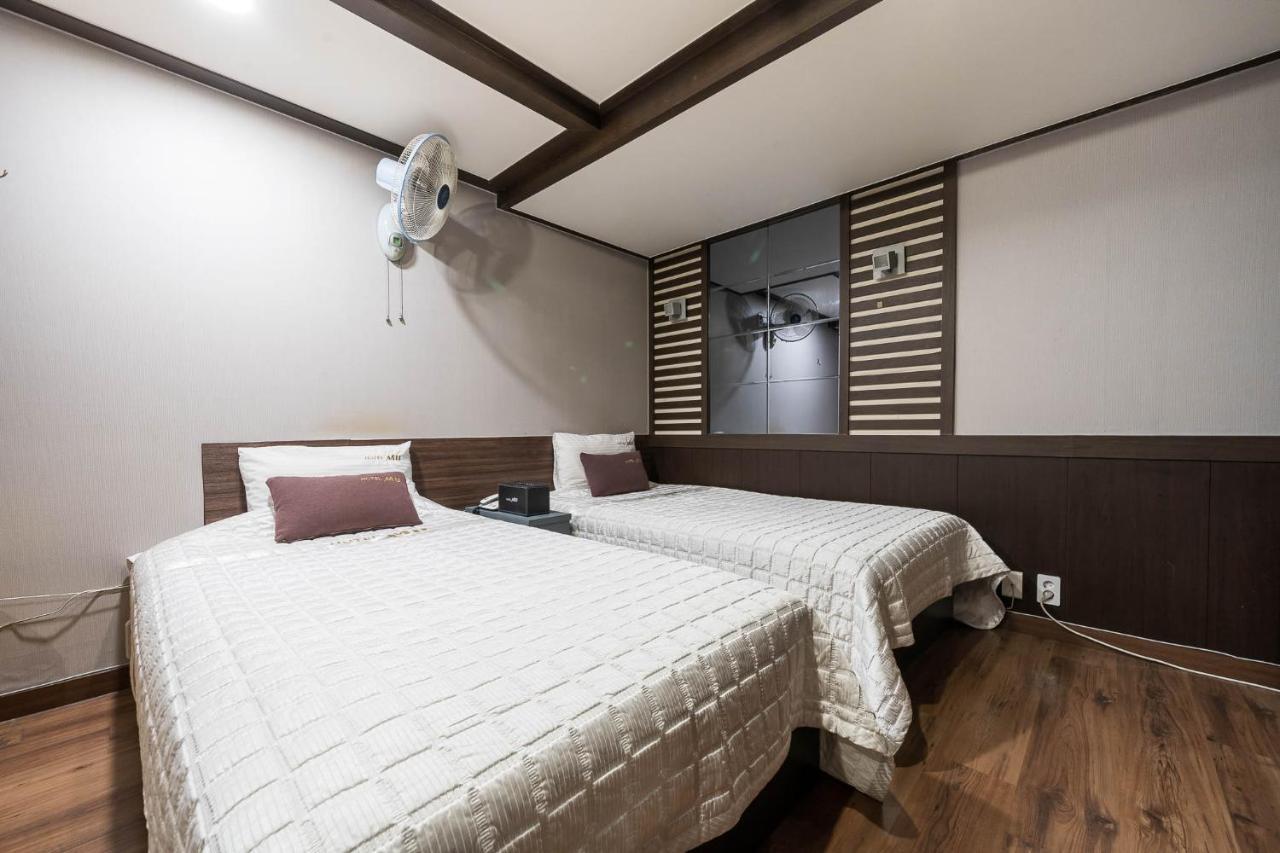 Mu Hotel Sasang Exterior photo